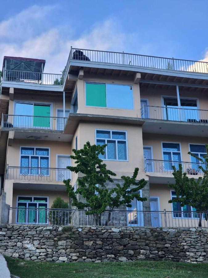 מלון Karimabad  Hunza Lounge מראה חיצוני תמונה