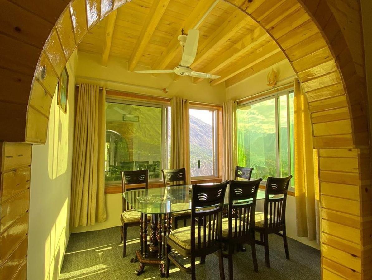 מלון Karimabad  Hunza Lounge מראה חיצוני תמונה